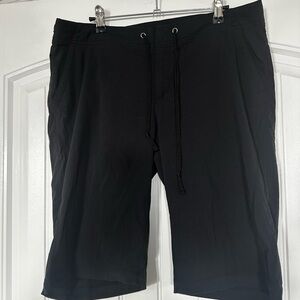 Columbia Black Omni-Shield Shorts
